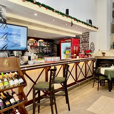 Antonovi 1 In Laplandia * Pamporovo