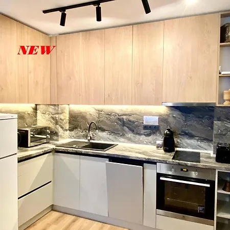 Antonovi 1 In Laplandia Pamporovo